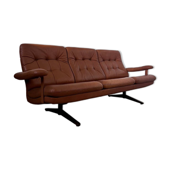 Old 3-seater leather sofa with wooden foot design from the 70s ARS furniture