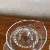 2 glass citrus presses
