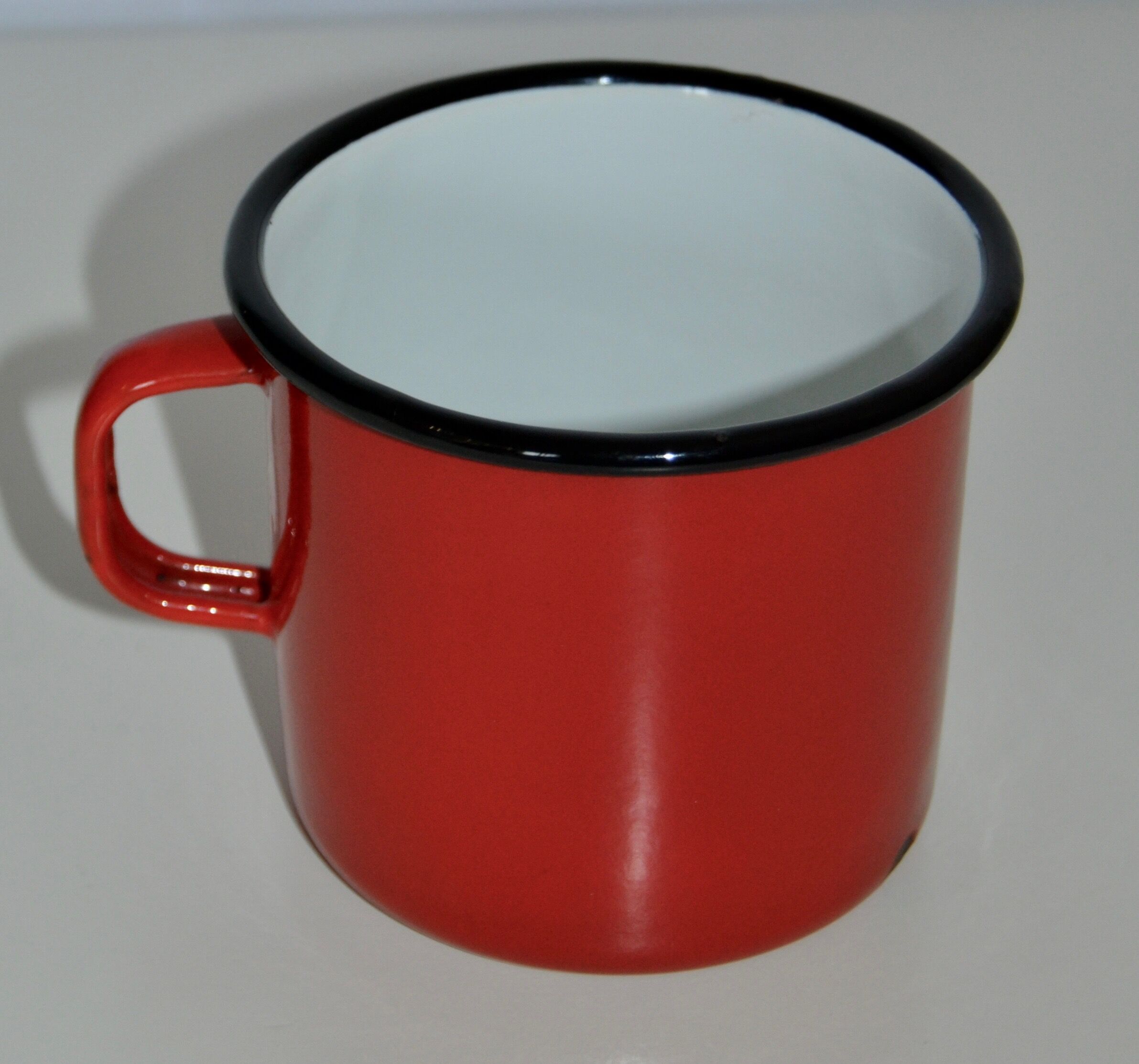 Mug cup red enamelled sheet metal japy