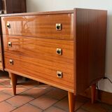 Scandinavian 3-drawer chest of drawers