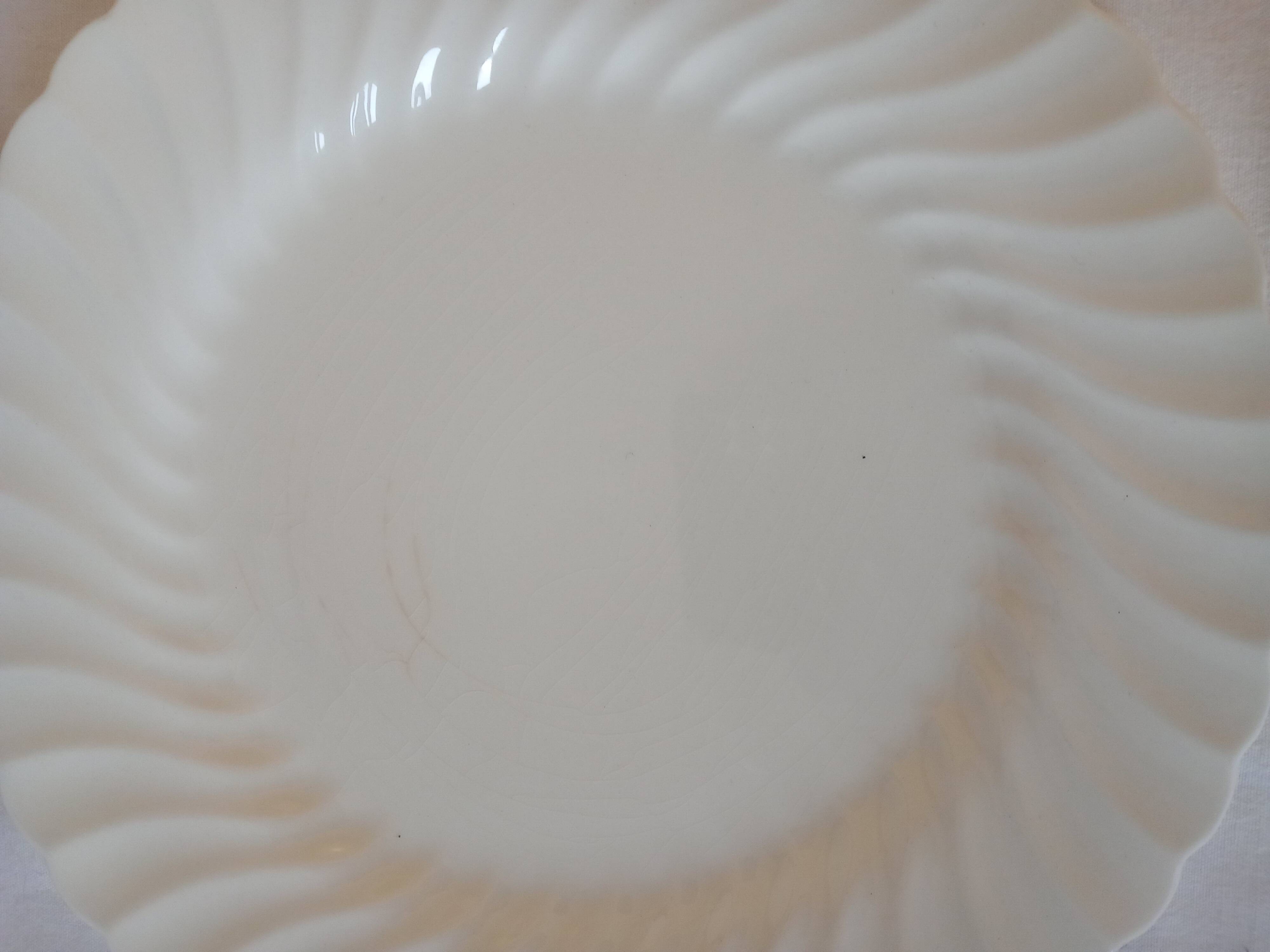 3 Johnson Brothers dinner plates