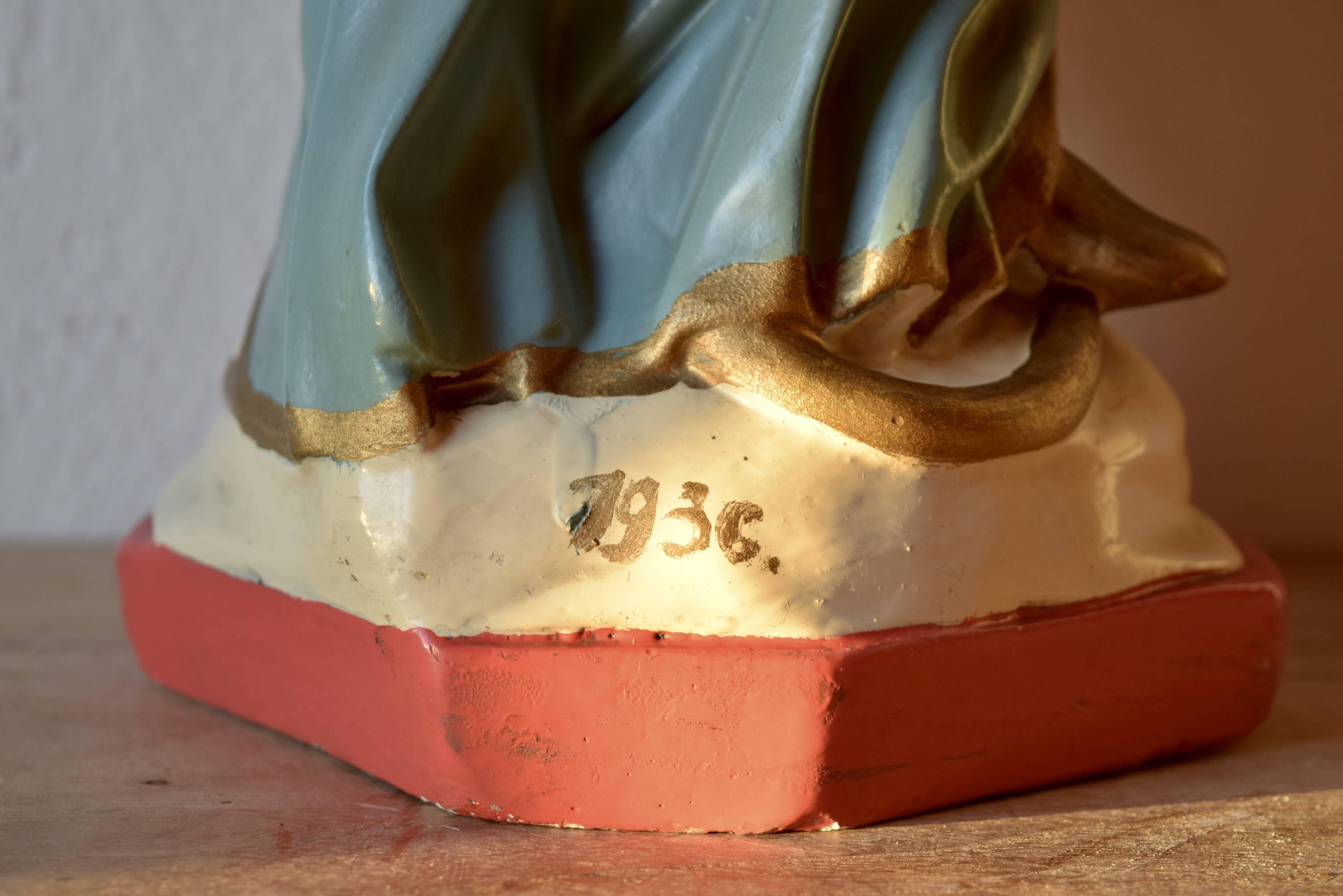 Ancient plaster statue of the Virgin and Child Jesus - hand painted - 54 cm - 1936