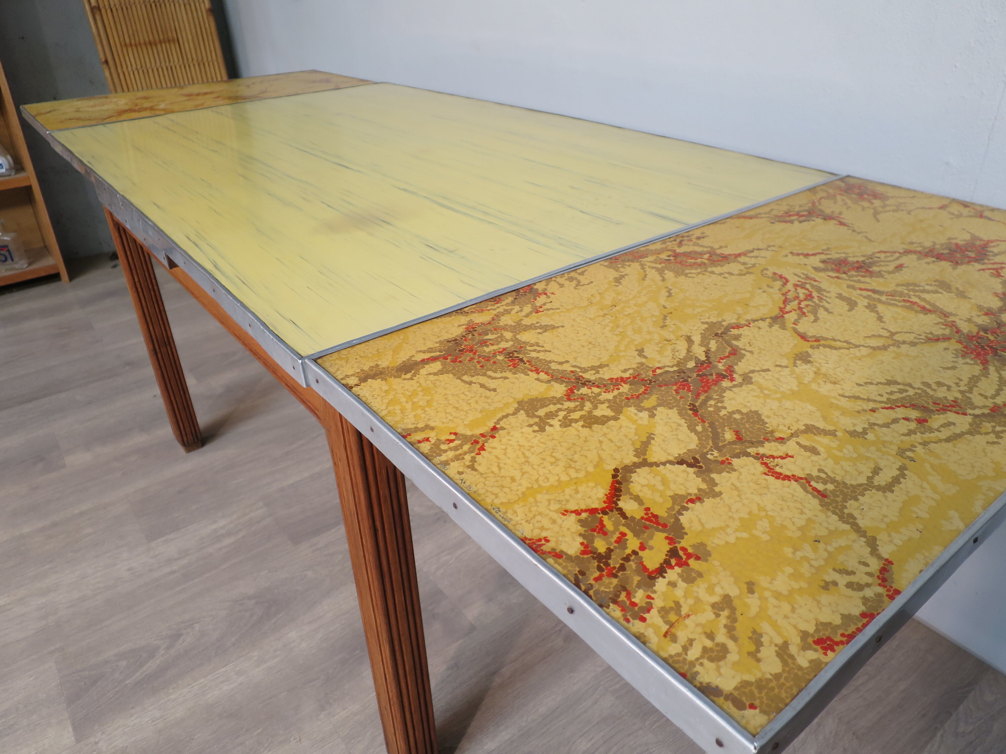 Table 60s in solid oak