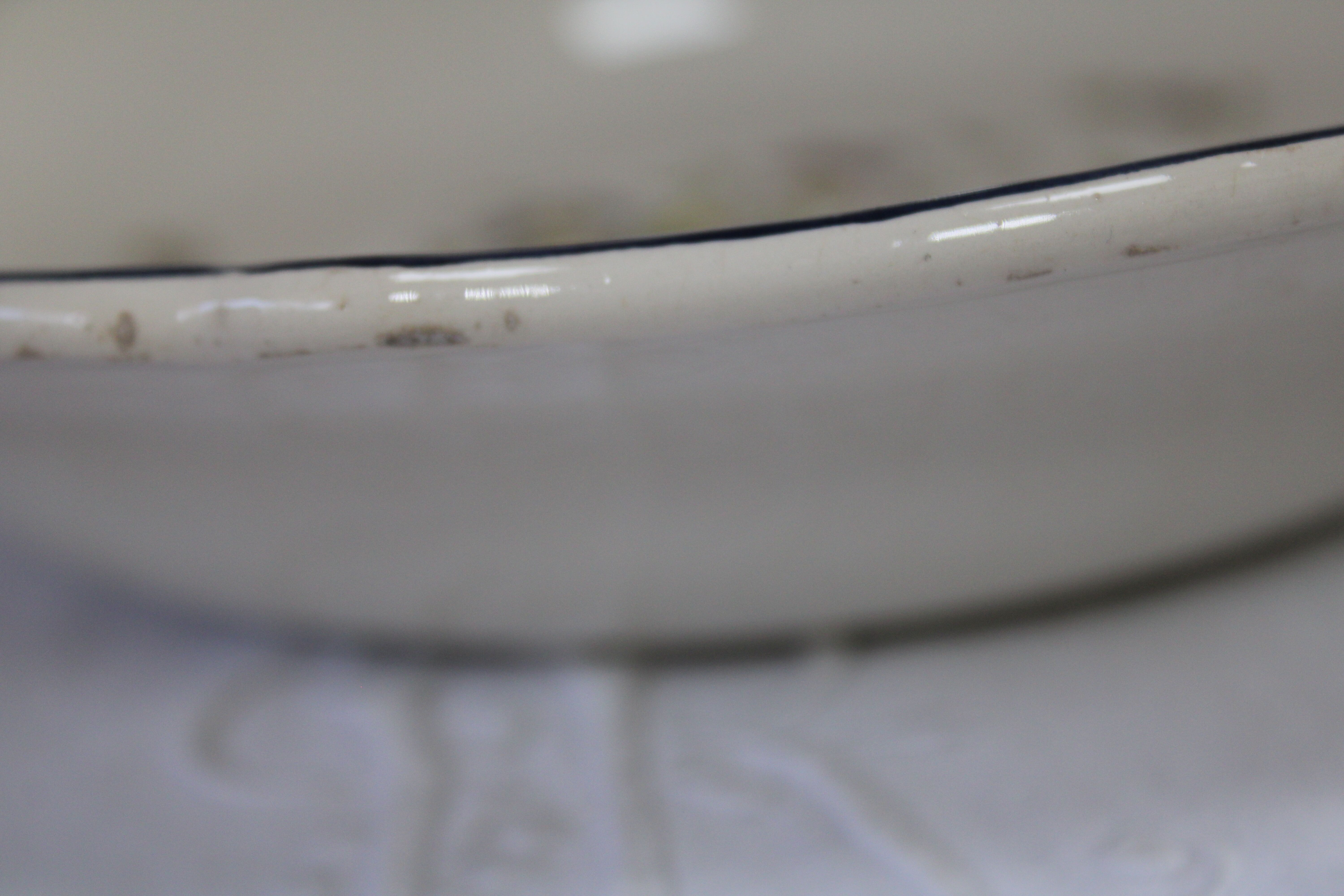 2 dishes of Service Saint-Amand Vieux Delft