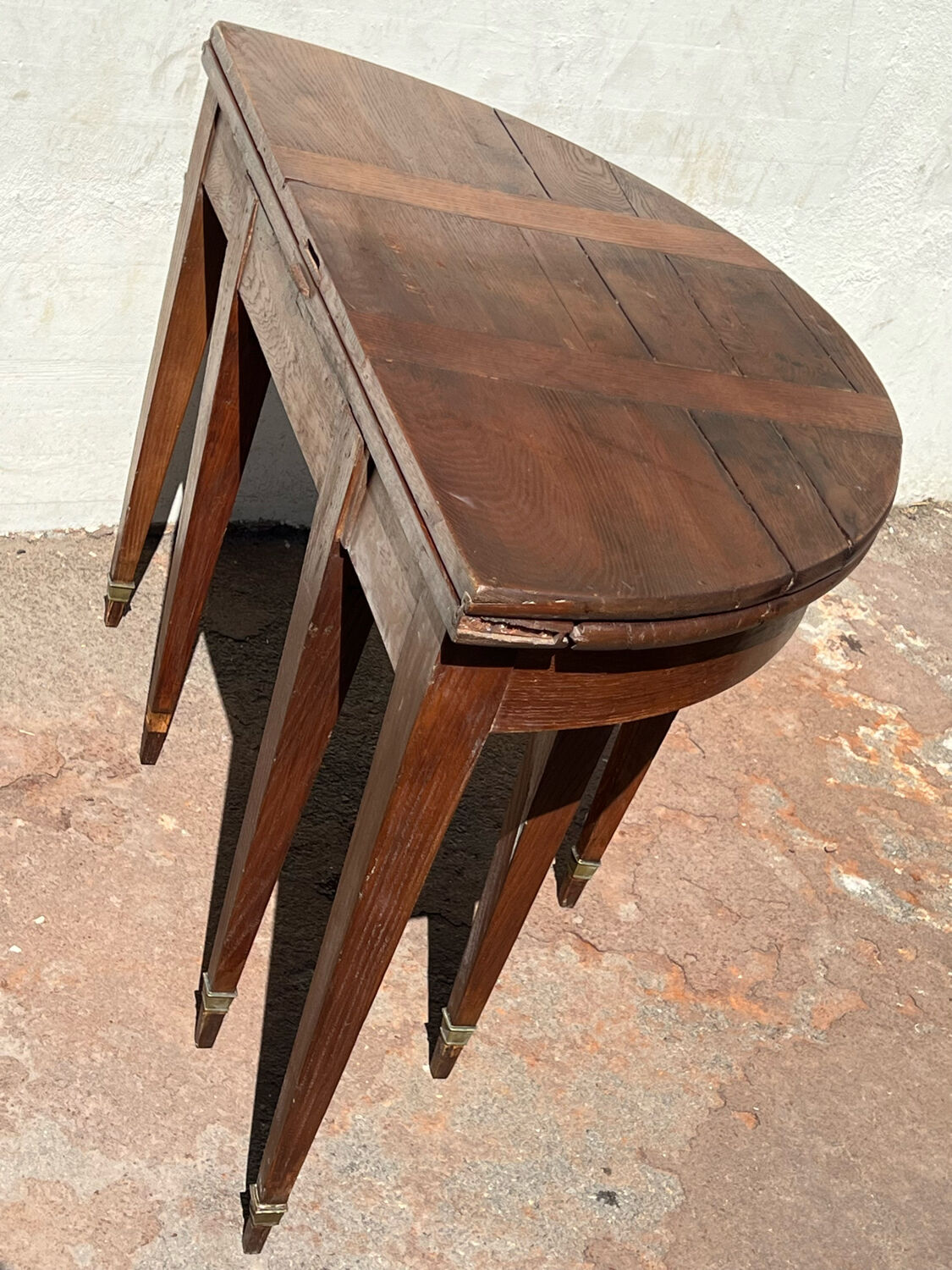 Table demi lune