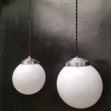 Opaline ball suspensions