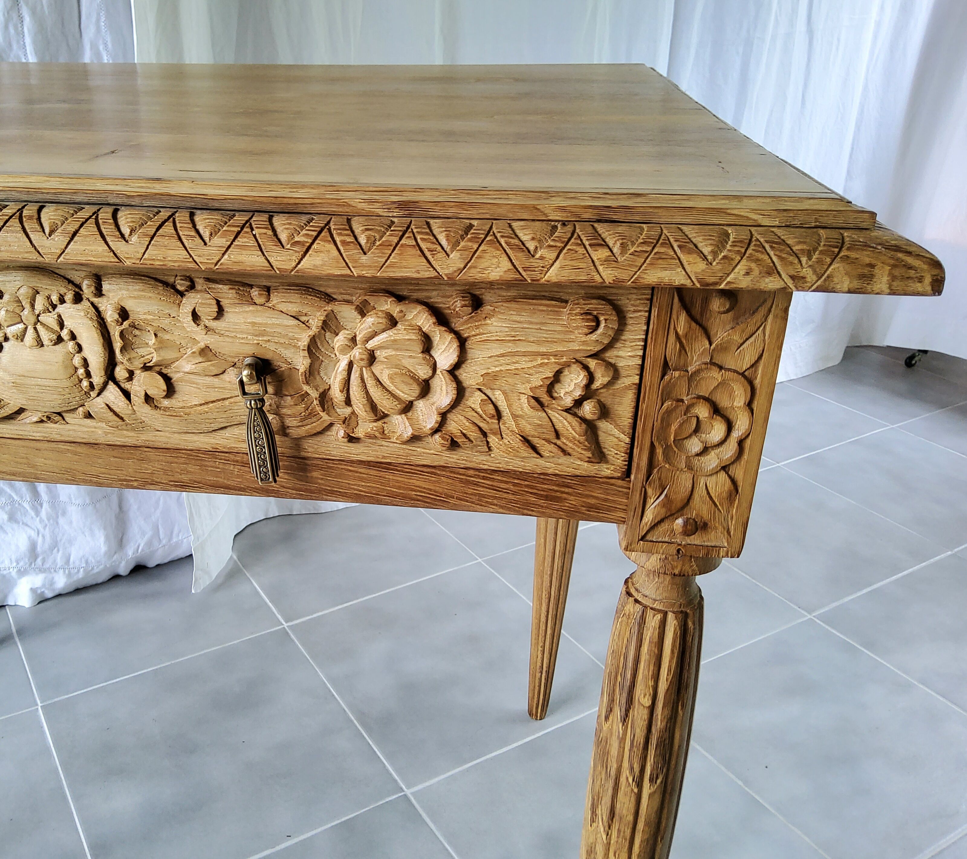 Table or desk