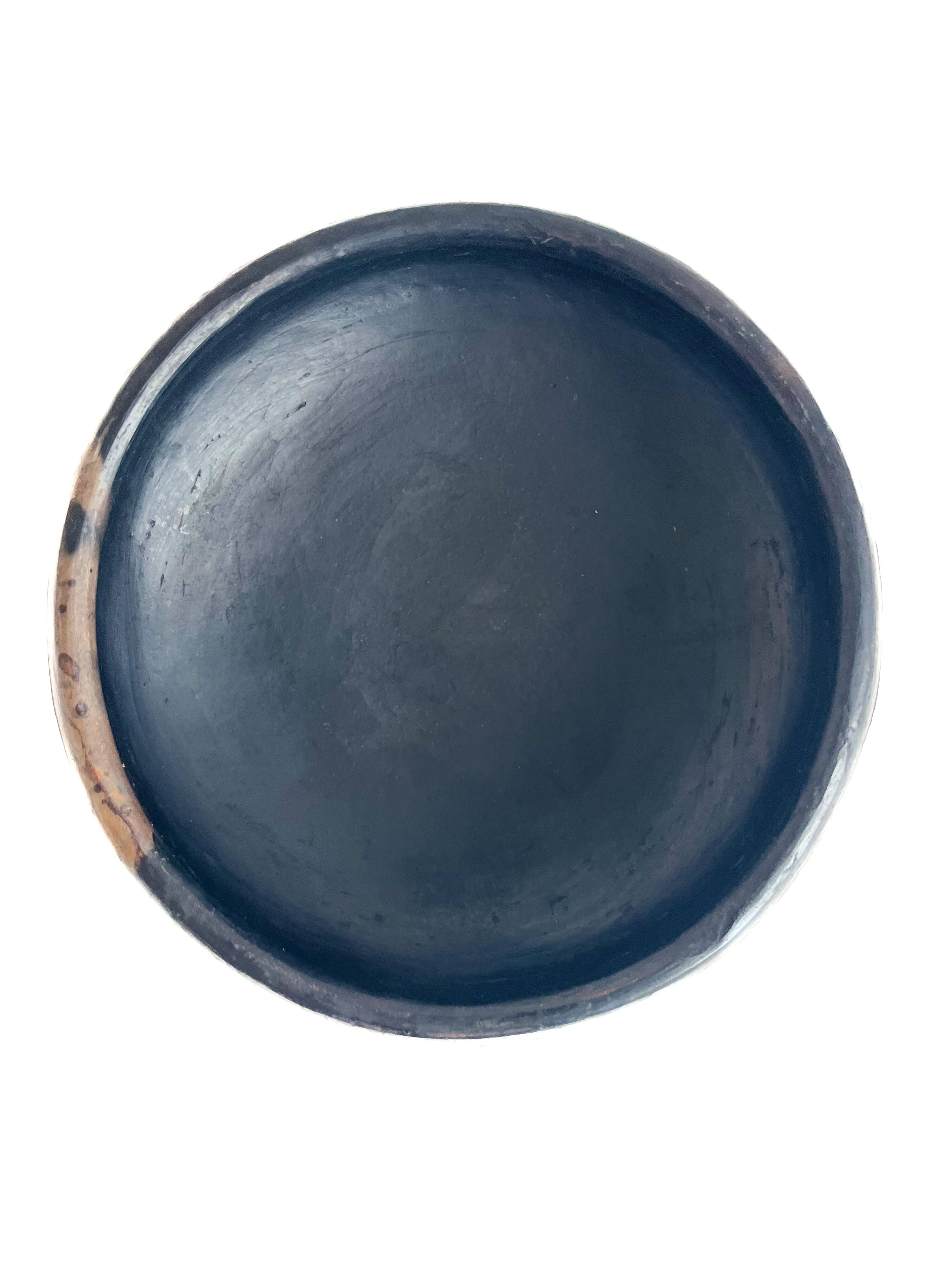Plat Abron "Kânâh" in smoked terracotta | Ø 31cm diameter