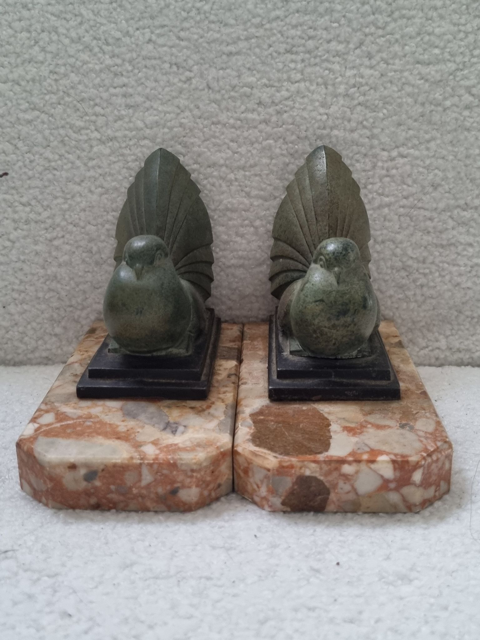Pair of greenhouse book Art Deco animal sculpture marble base