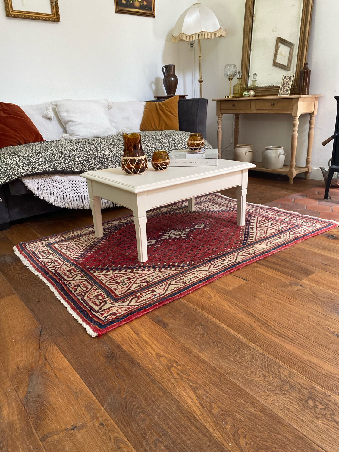 Coffee table in ecru antique wood