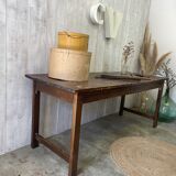 Painter's studio table