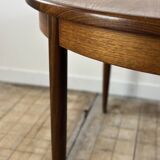 G-PLAN round teak table with butterfly extension, 1960s