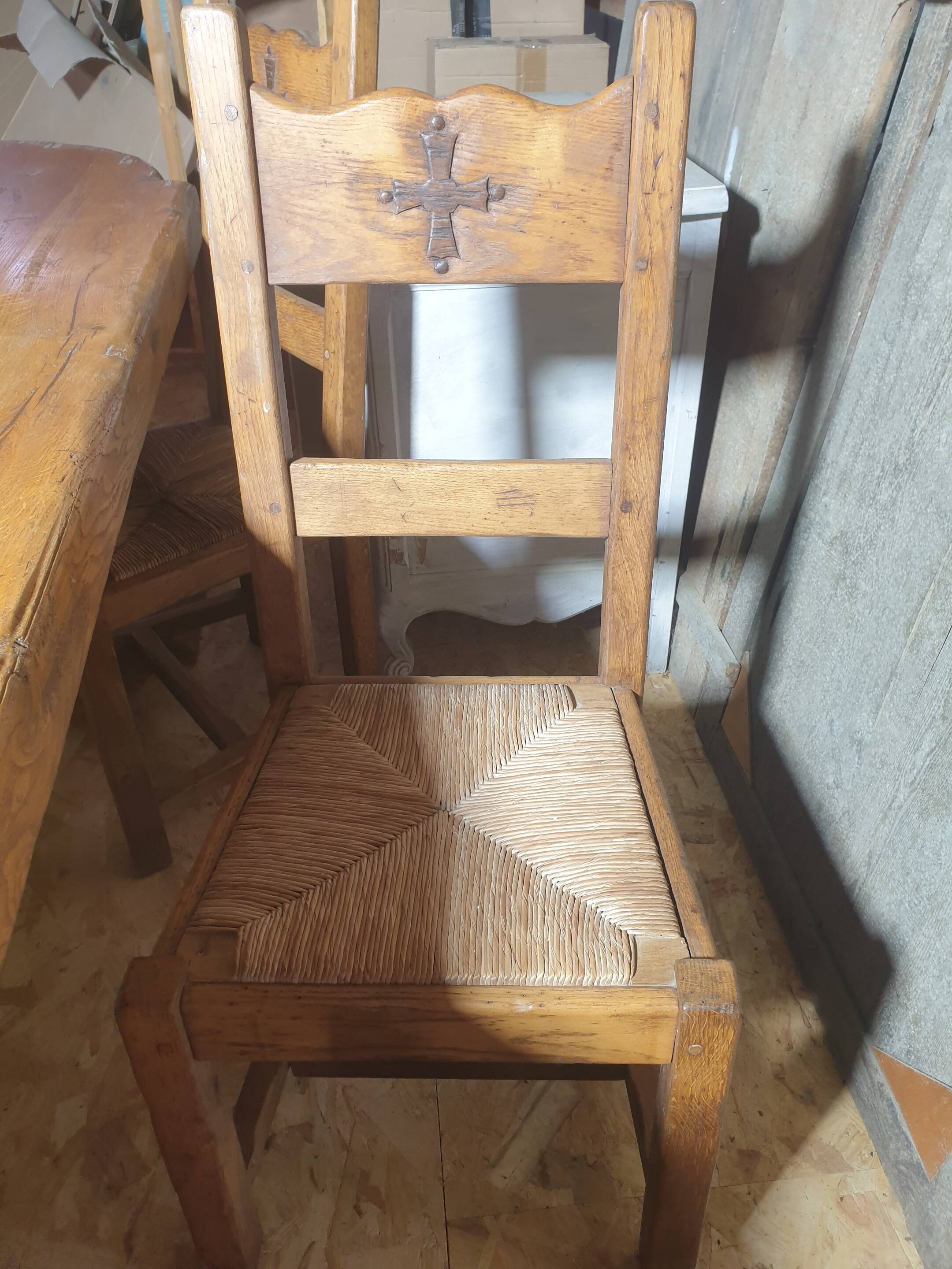 Monastery table with Occitan cross + 4 chairs - 20th century