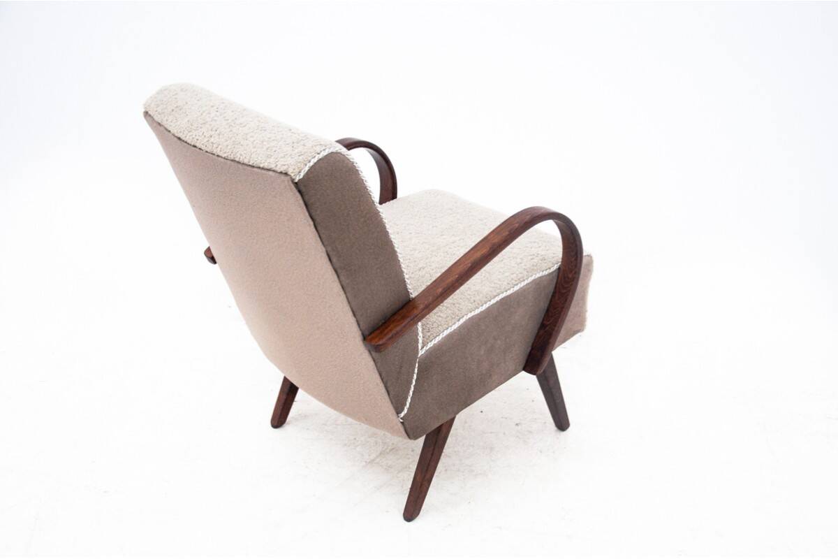 Art Deco beige boucle armchair, Czech Republic