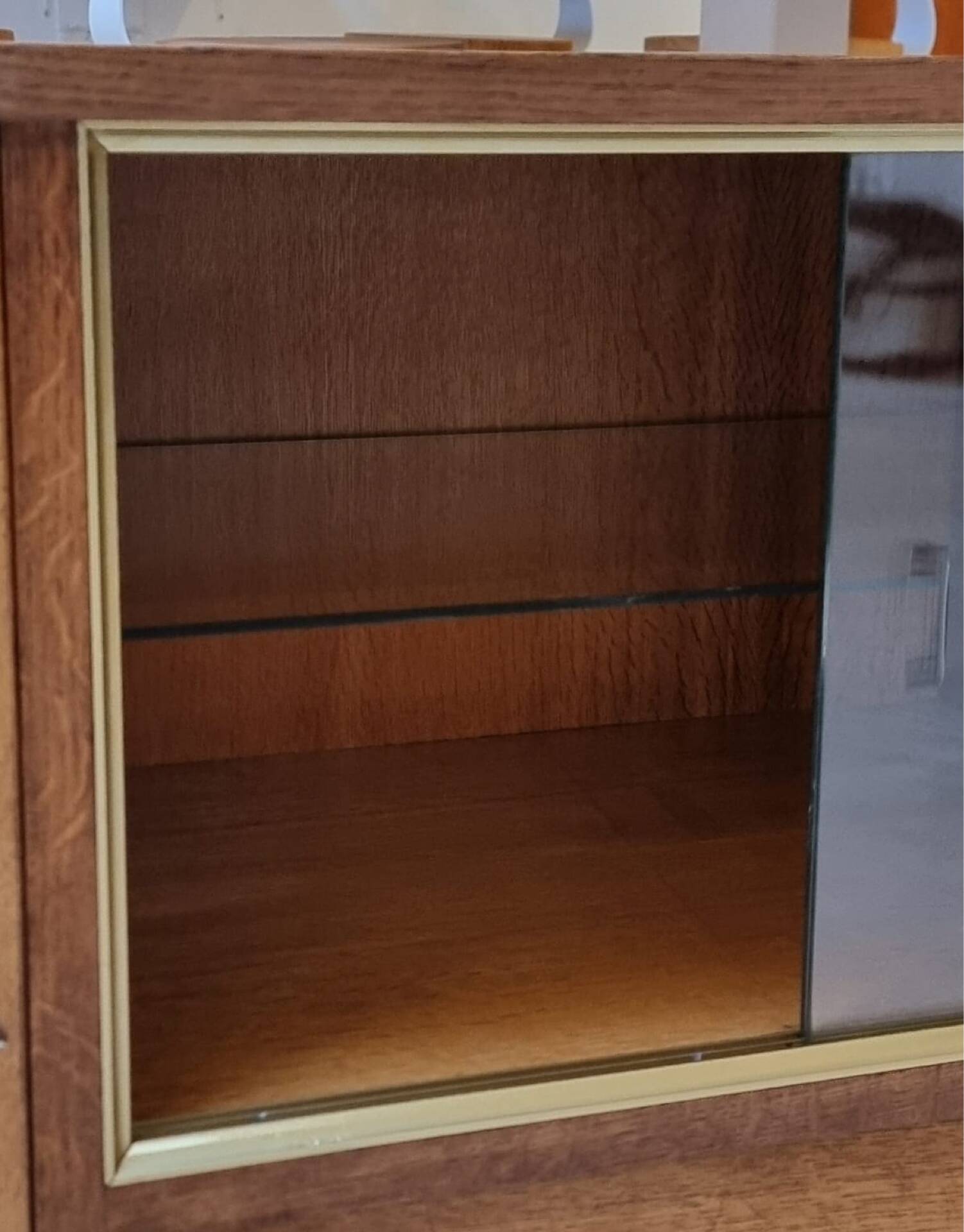 Mid-century display cabinet