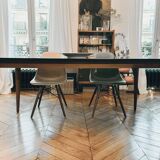 Kann Design dining table
