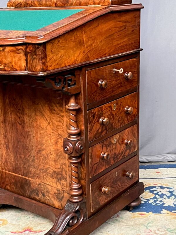 Secrétaire de bureau Victorien de Davenport