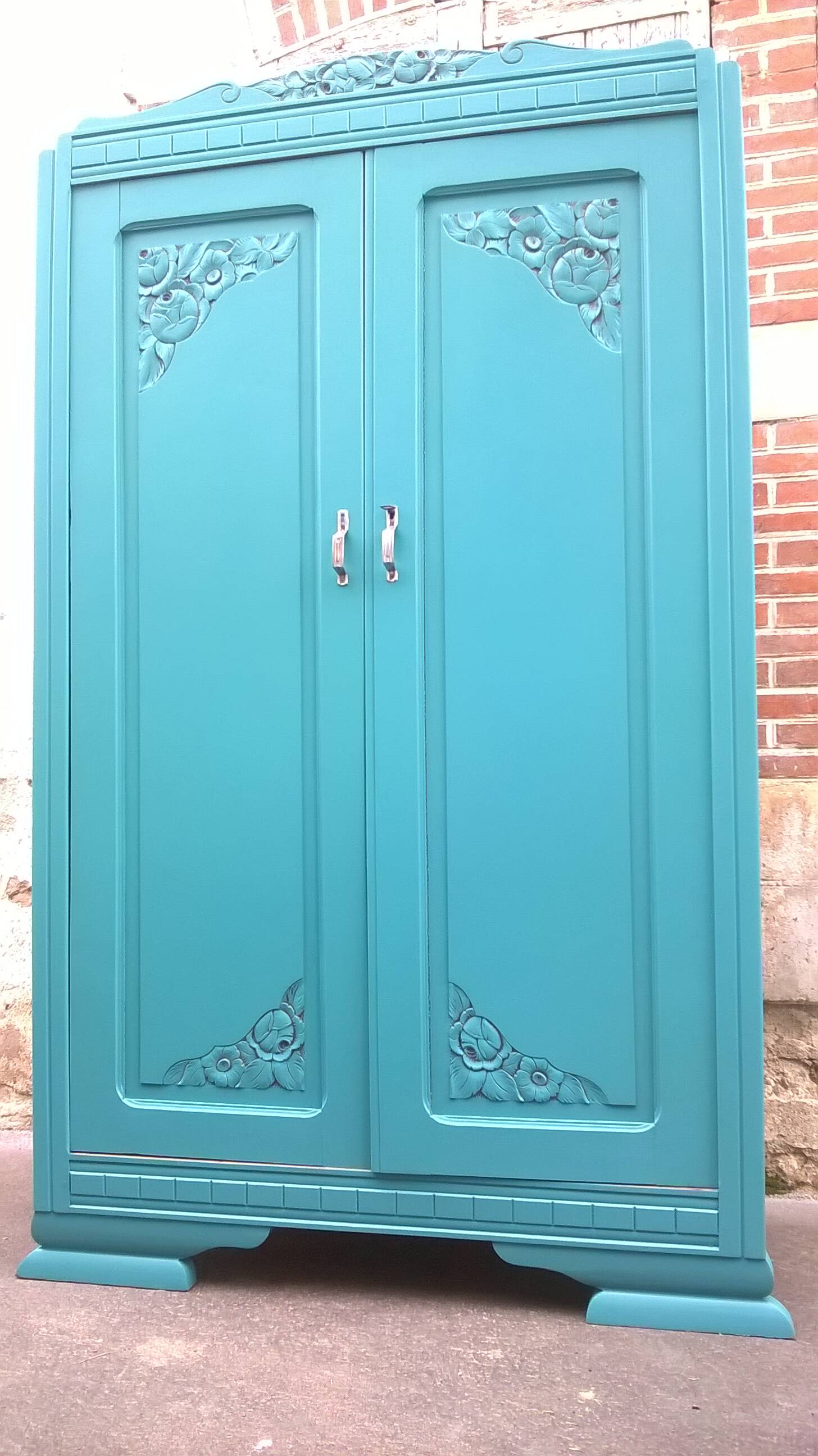 Parisian Art Deco wardrobe from the 1950s