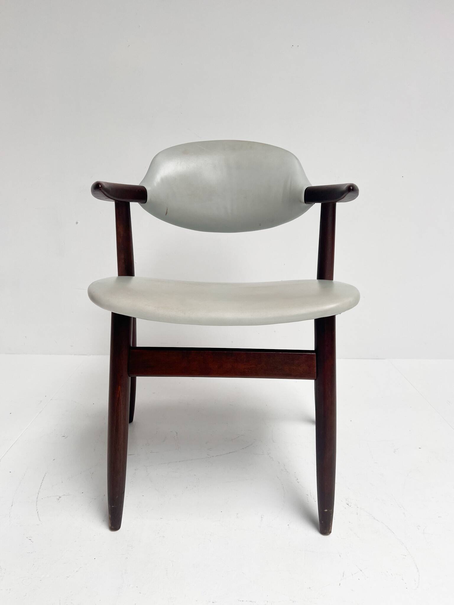 Grey colored cowhorn chair, 1970s