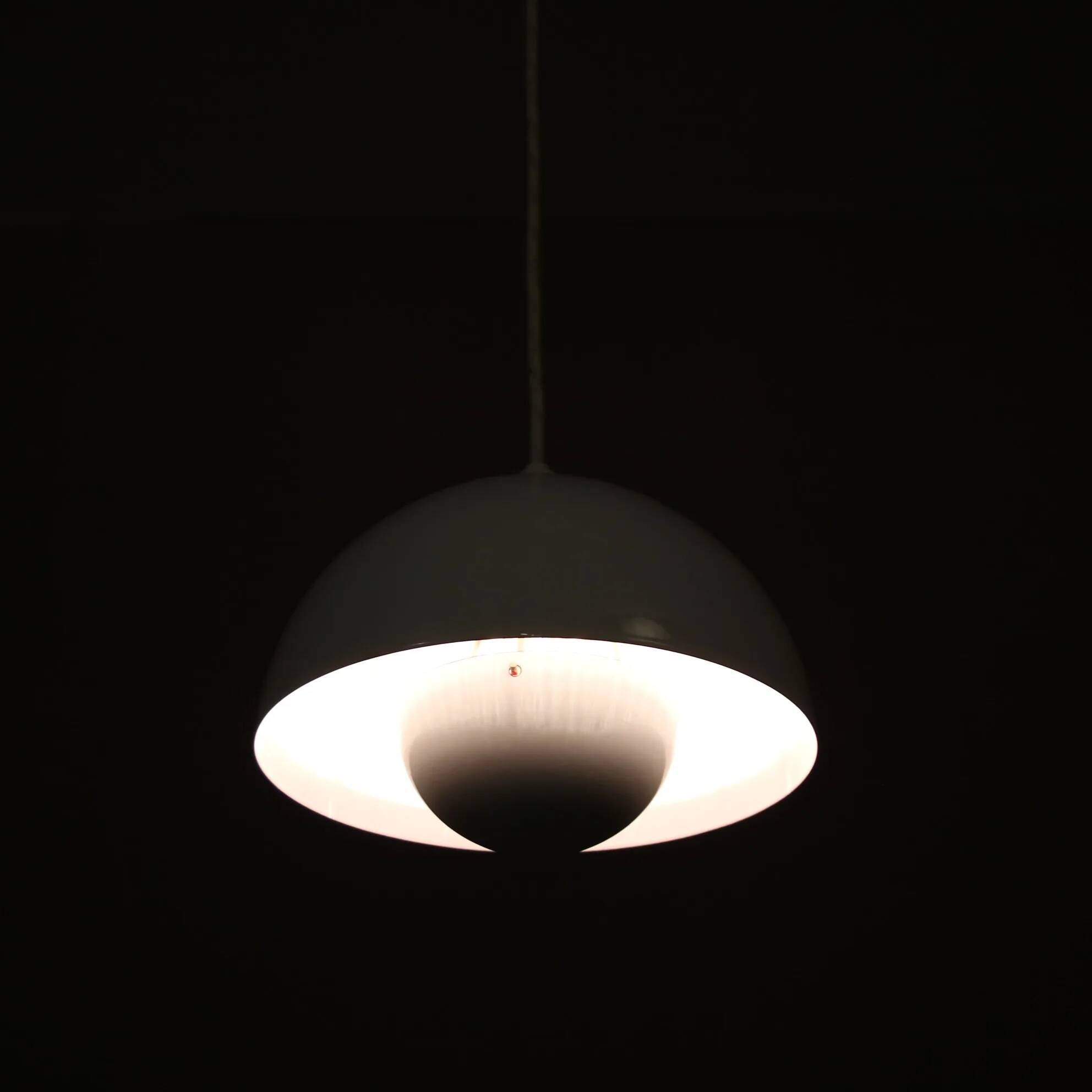 1970s “Flower Pot” hanging lamp by Verner Panton for Louis Poulsen, Denmark