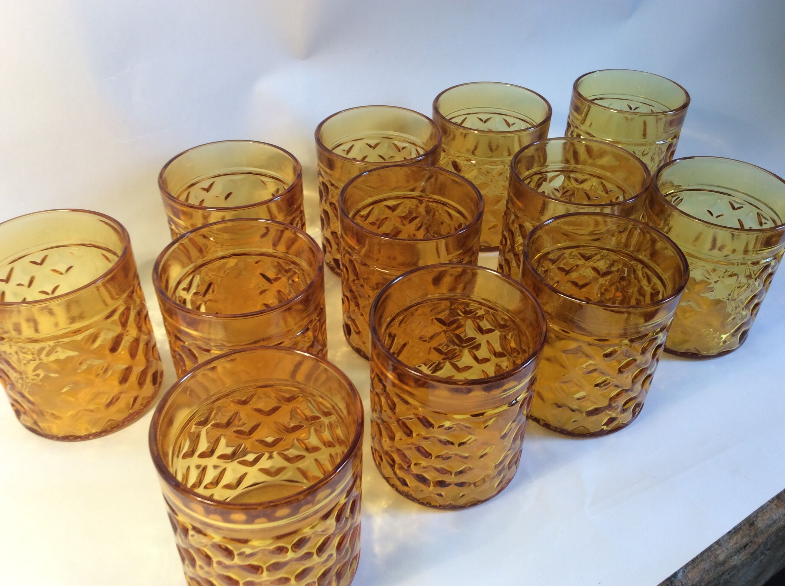 12 vintage "pineapple" glasses