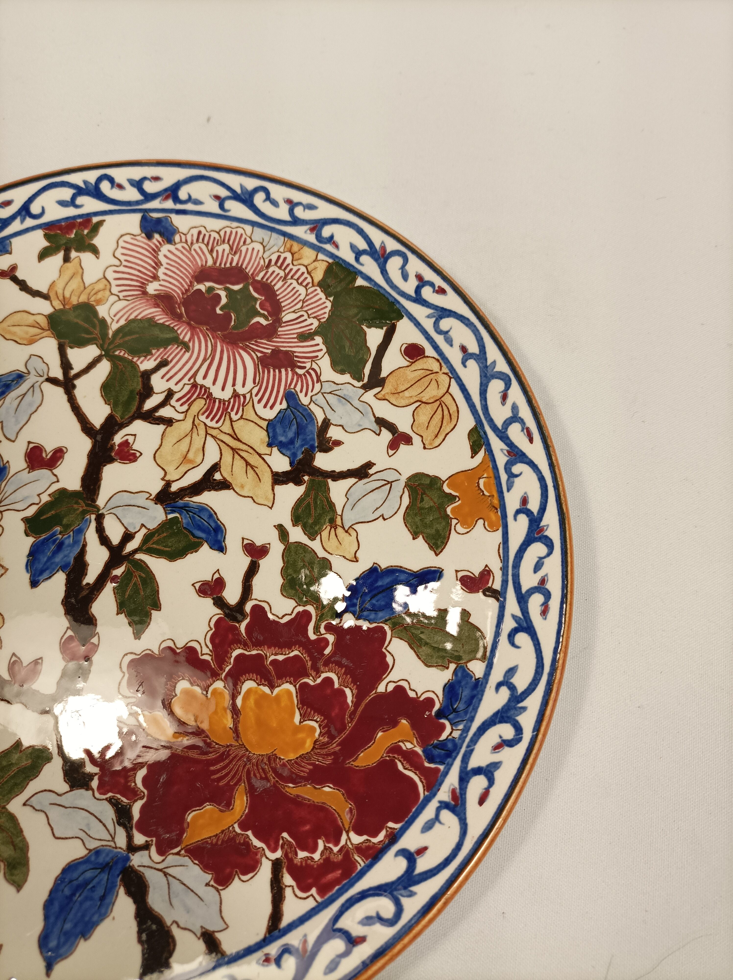 Gien pie dish model peony