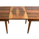 Table à manger extensible en noyer des années 1960