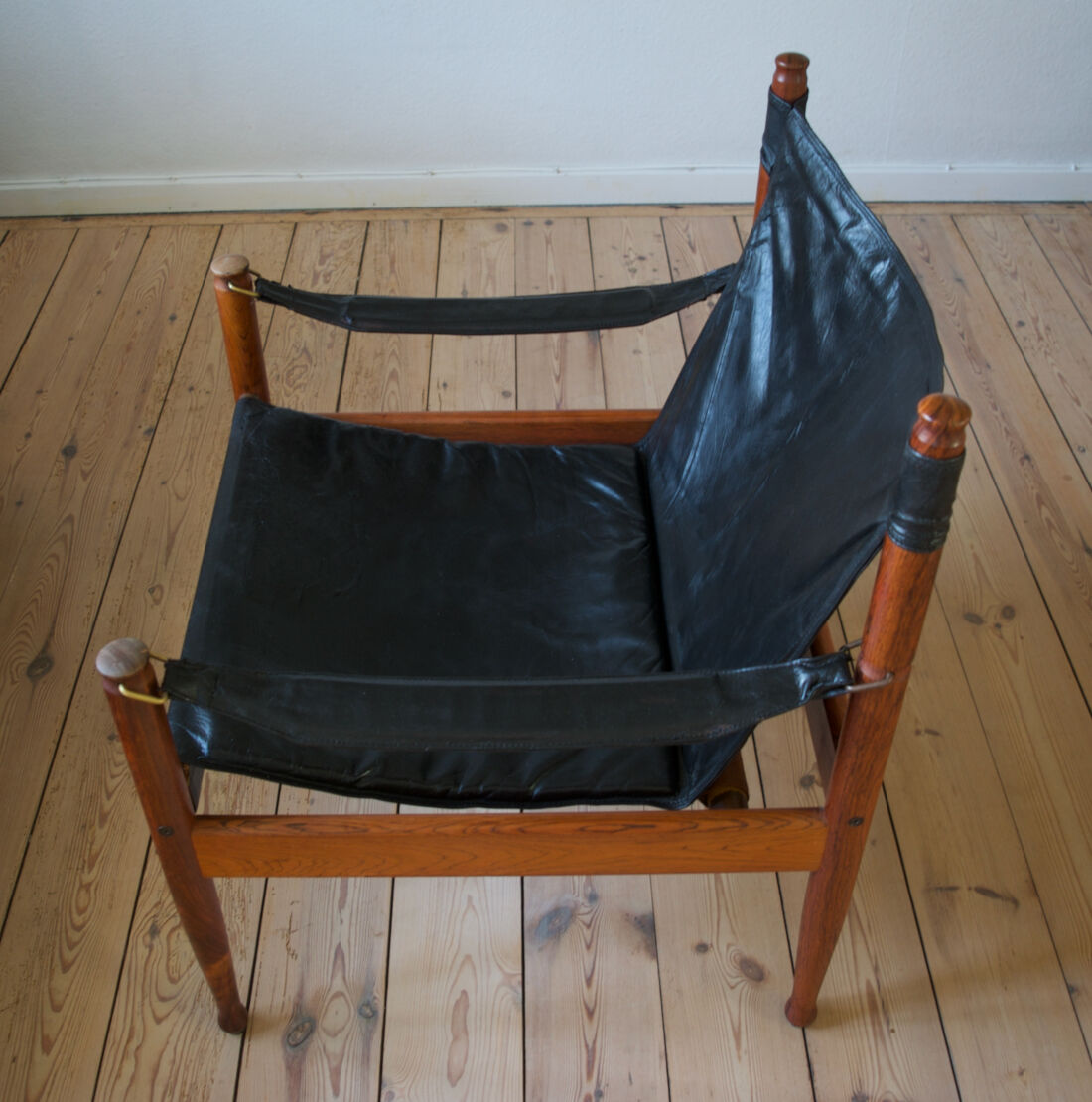 Safari armchair in Rosewood by Erik Wortz for Niels Eilersen.