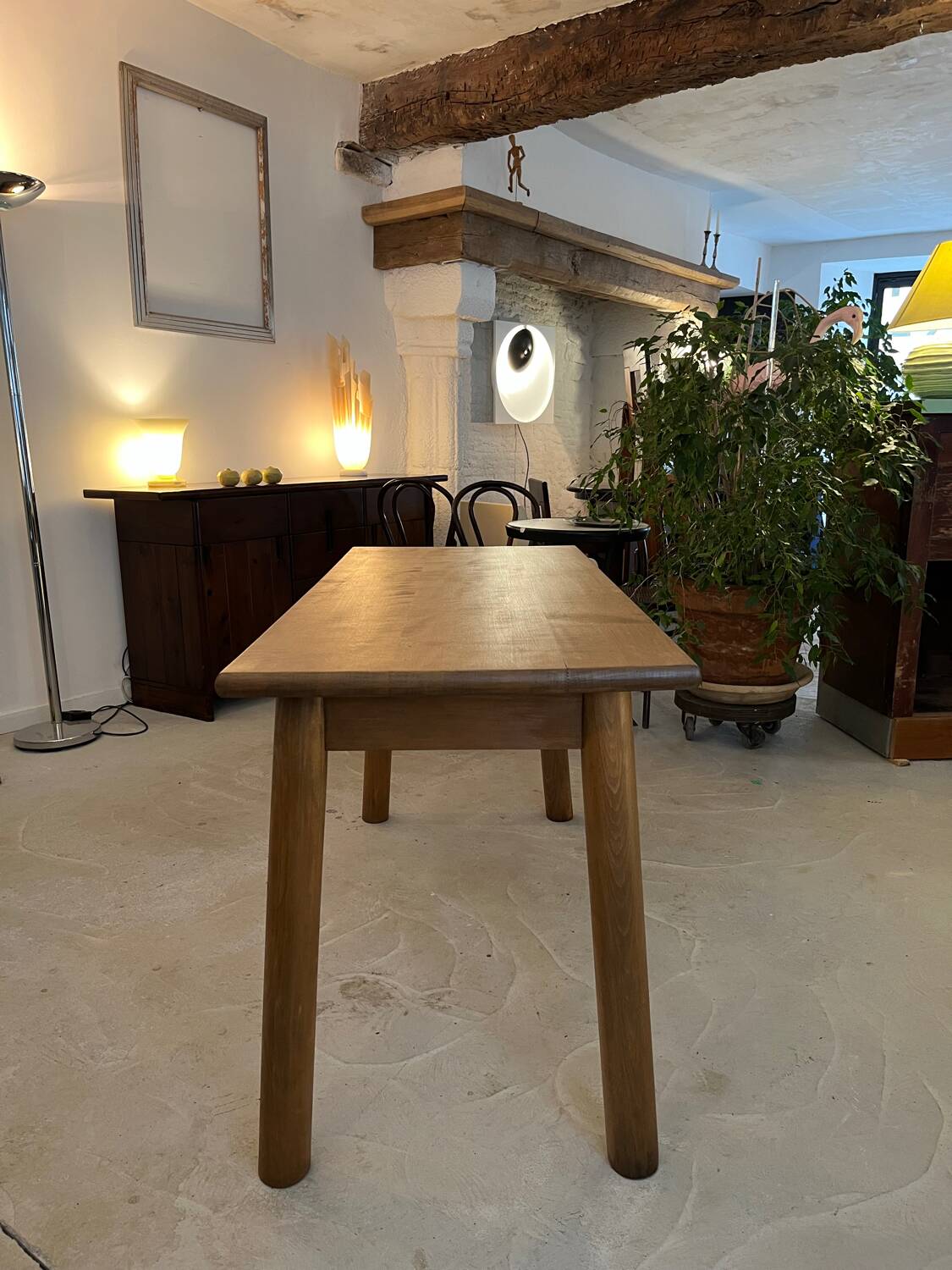Table à manger en hêtre