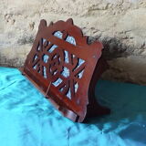 Music stand
