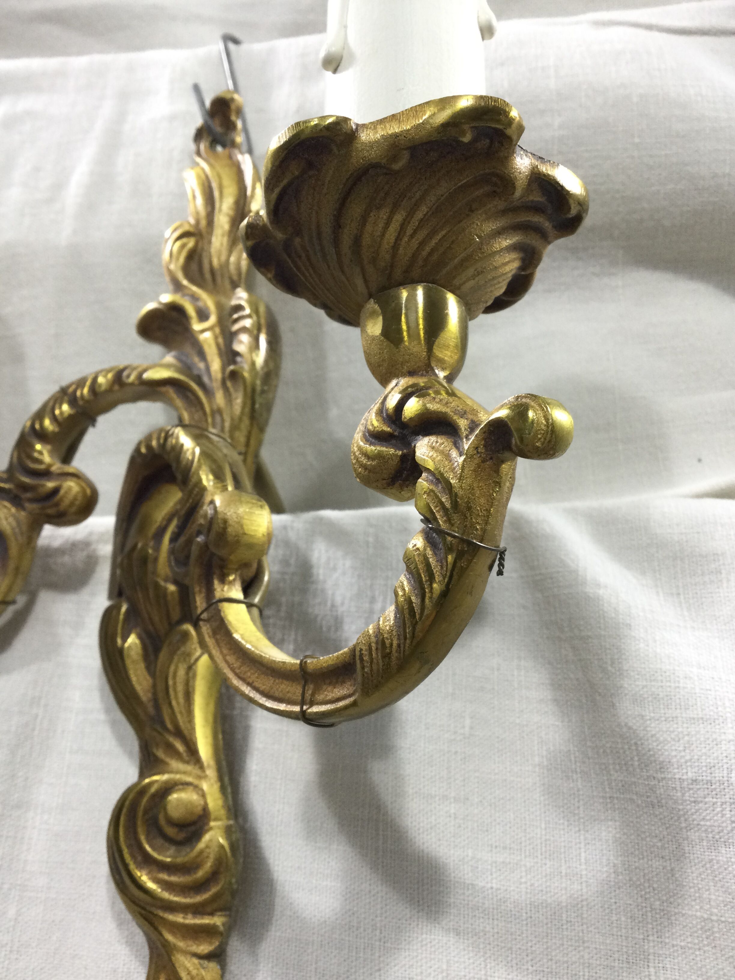 Louis XV bronze sconce