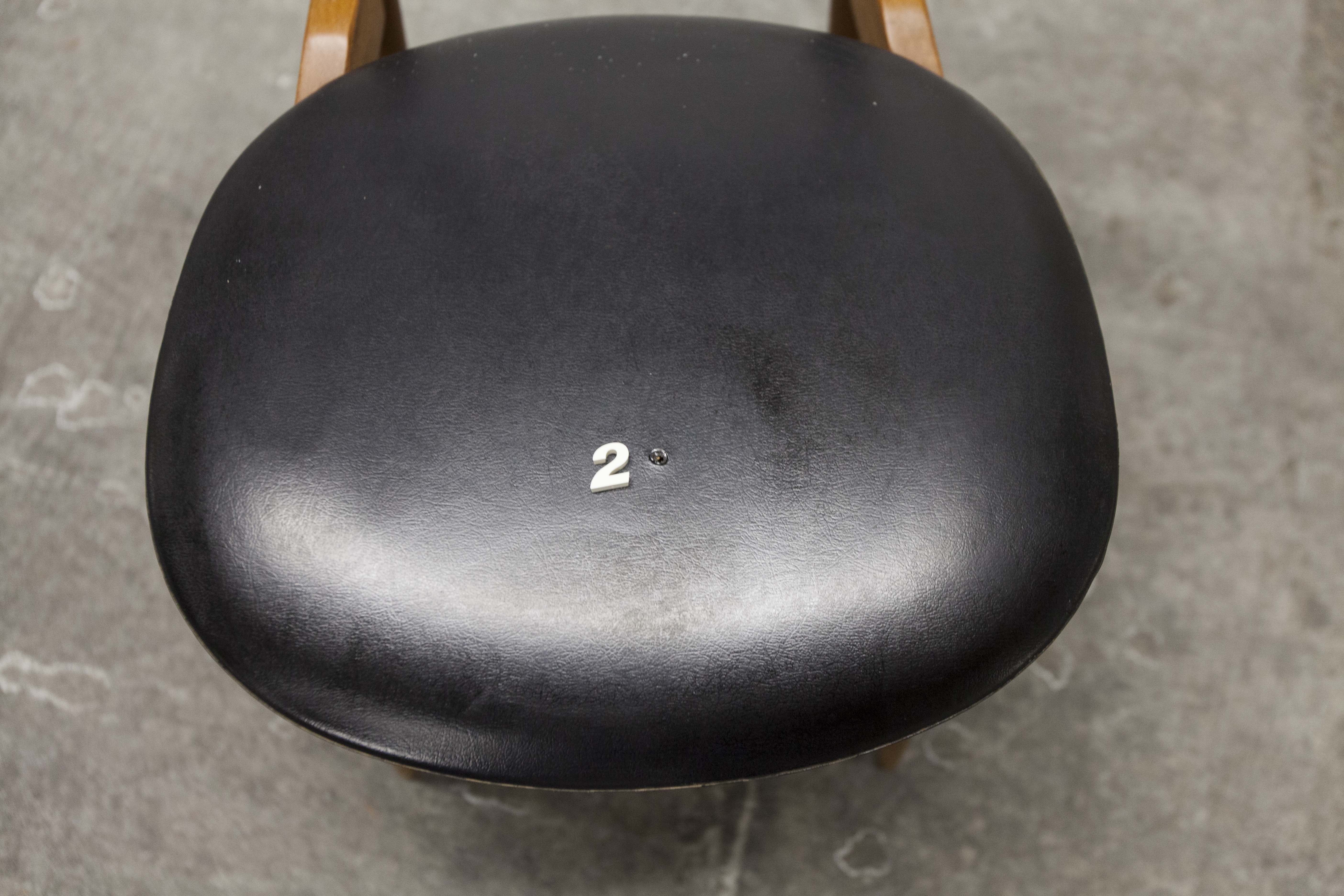 6 chairs Baumann Unicorn