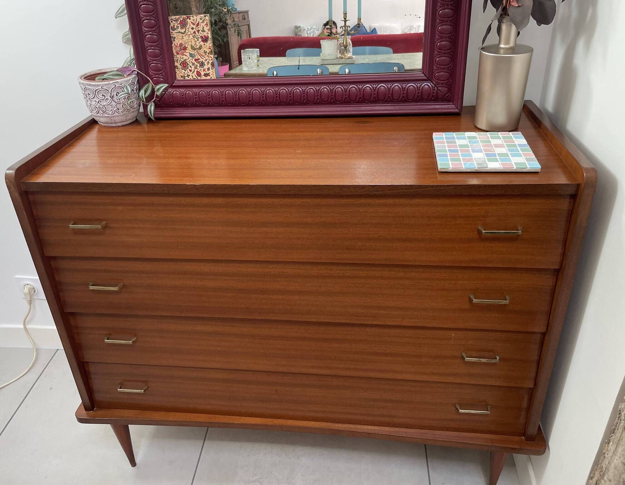 Commode vintage 4 tiroirs pieds compas simmob (années 1960/1970)