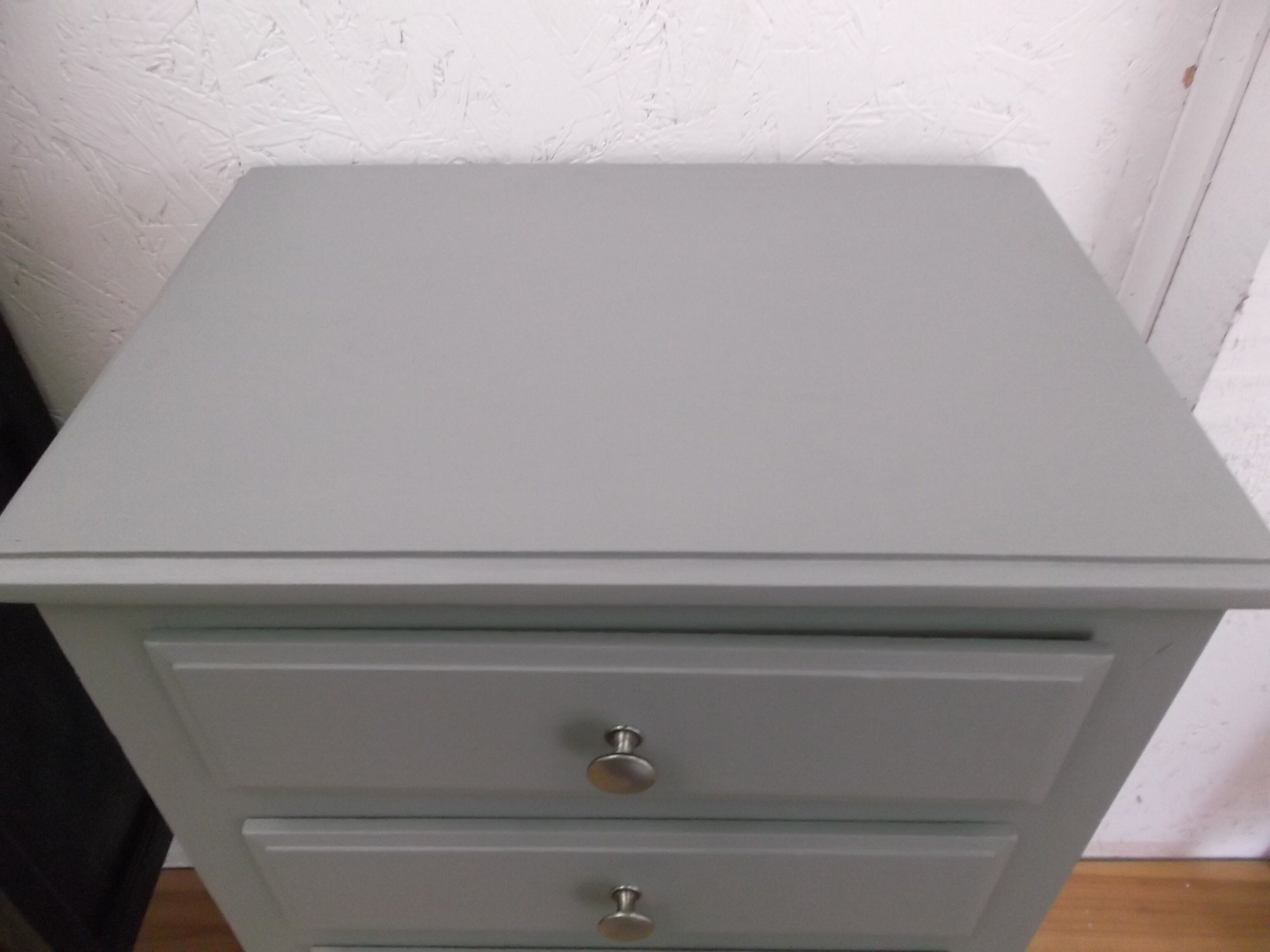 Chiffonier