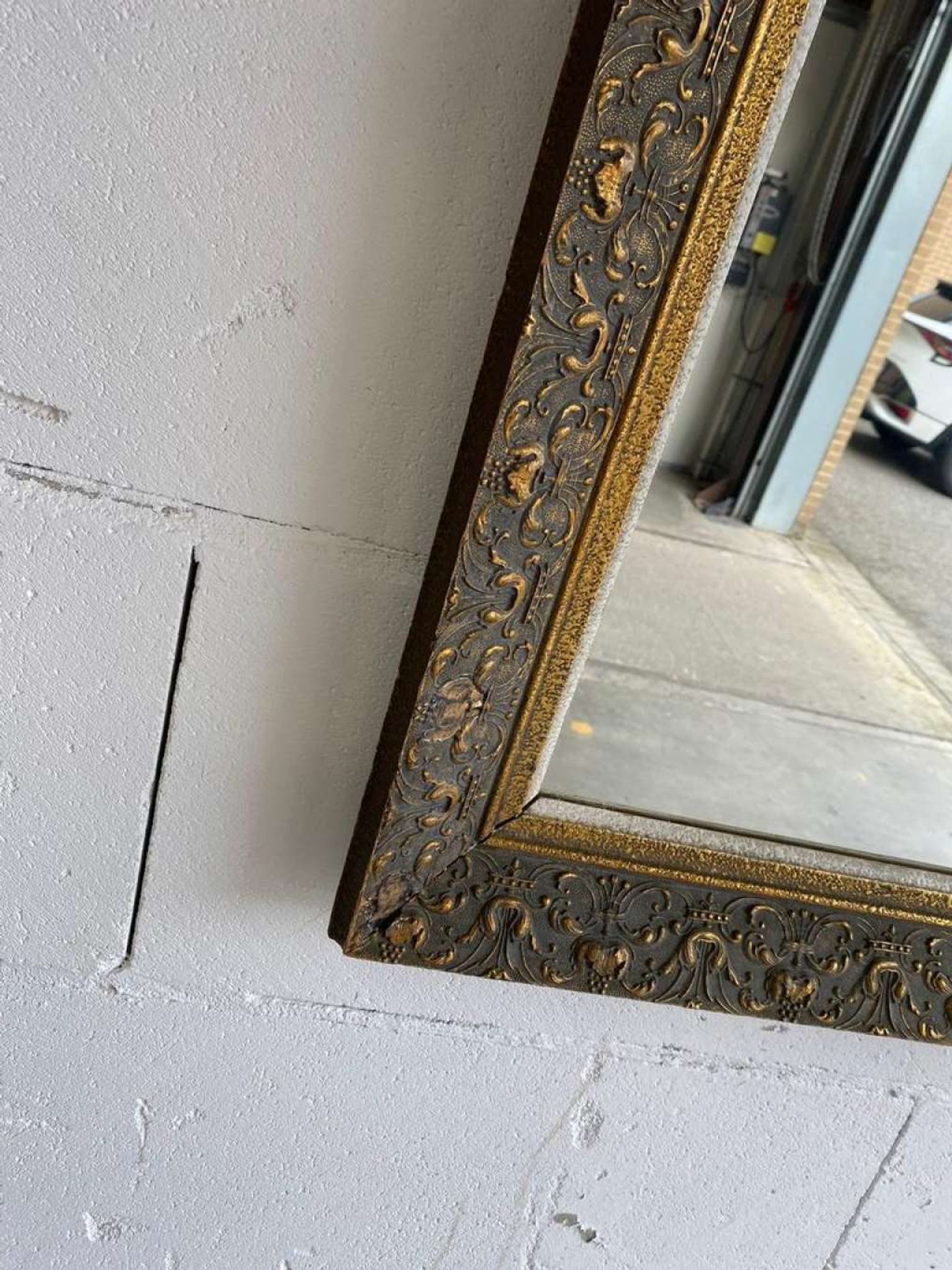 Miroir vintage en or gris