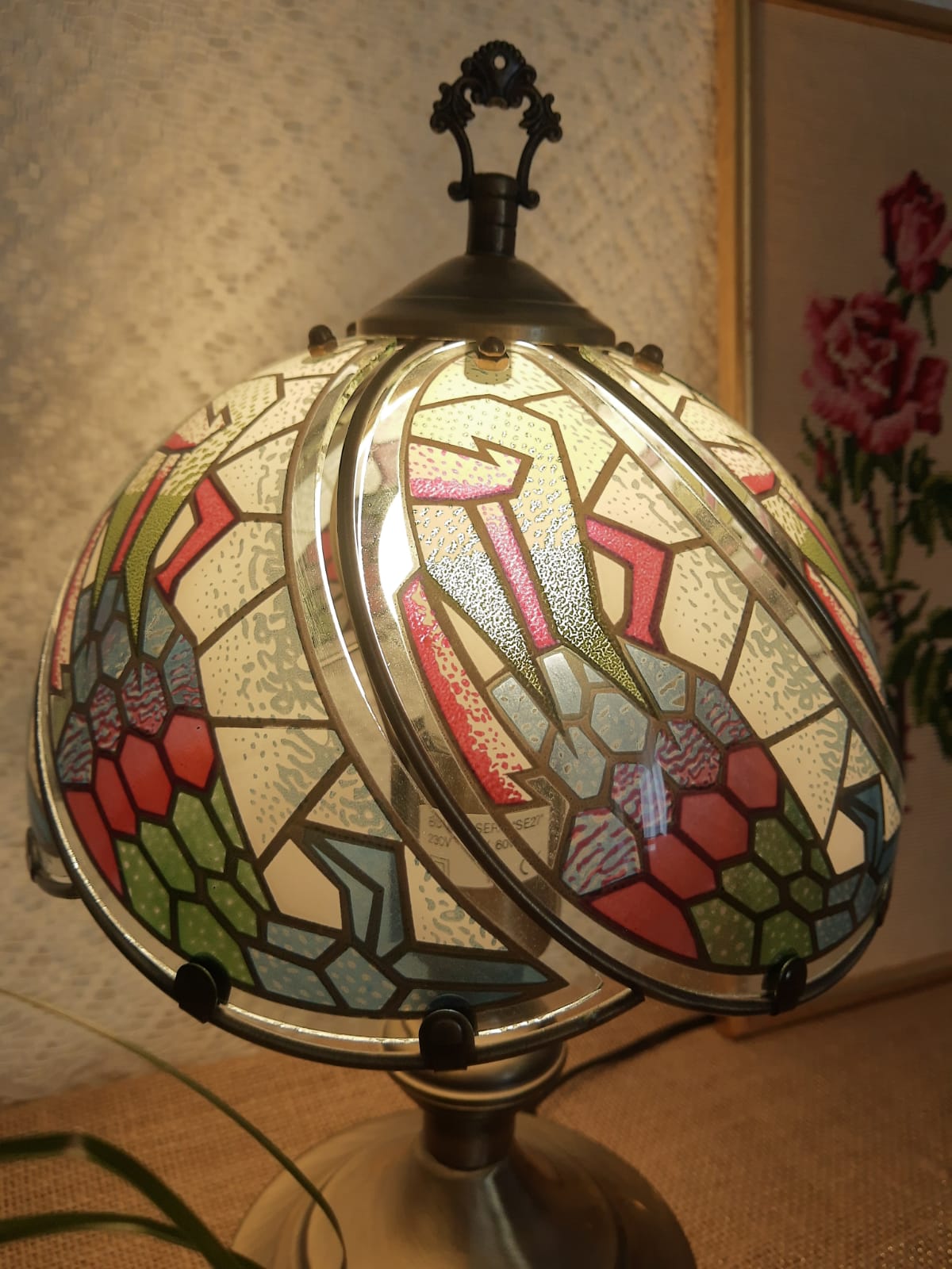 Tactile tiffany style table lamp - vintage