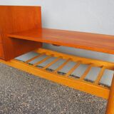 Scandinavian console