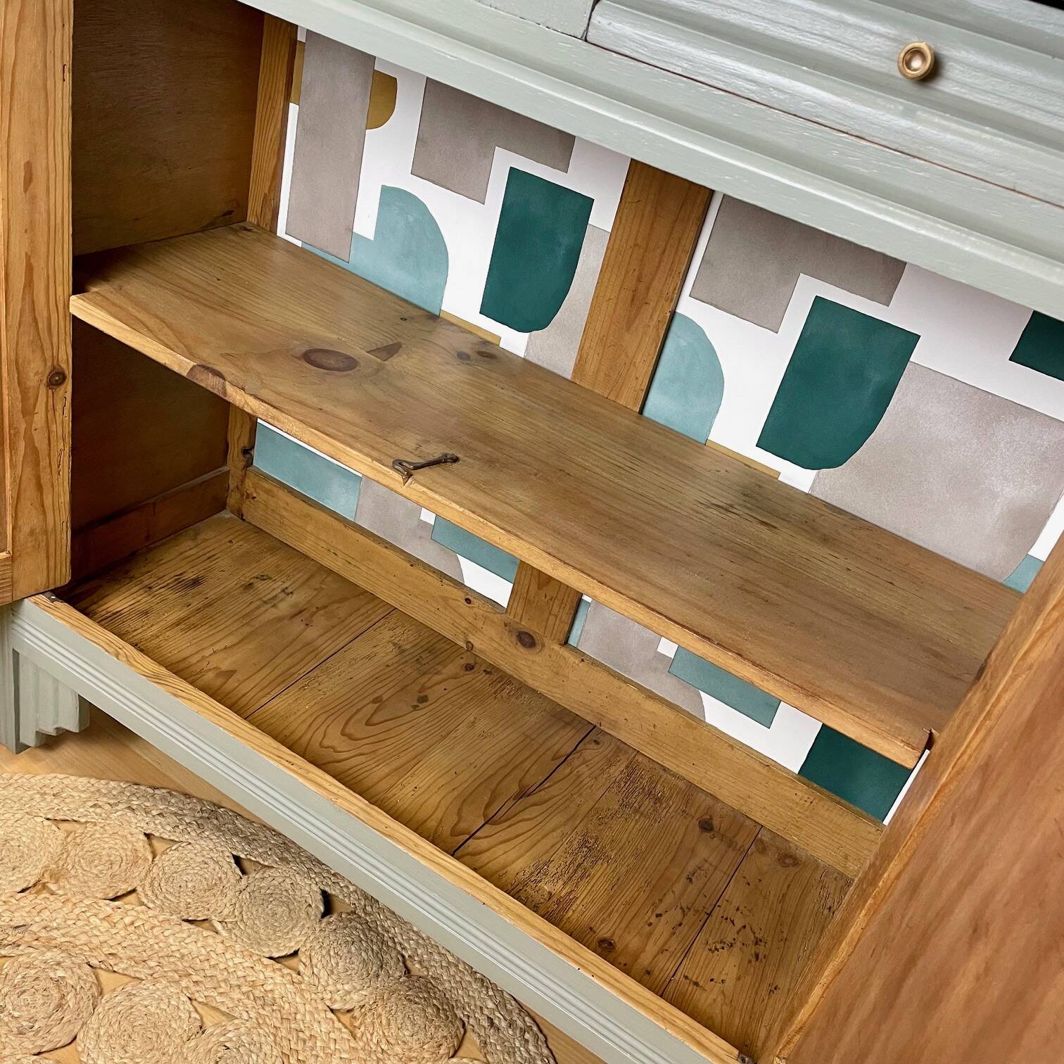 Vintage buffet