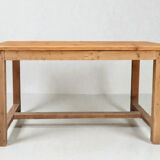 Dining table for 6 people – square feet