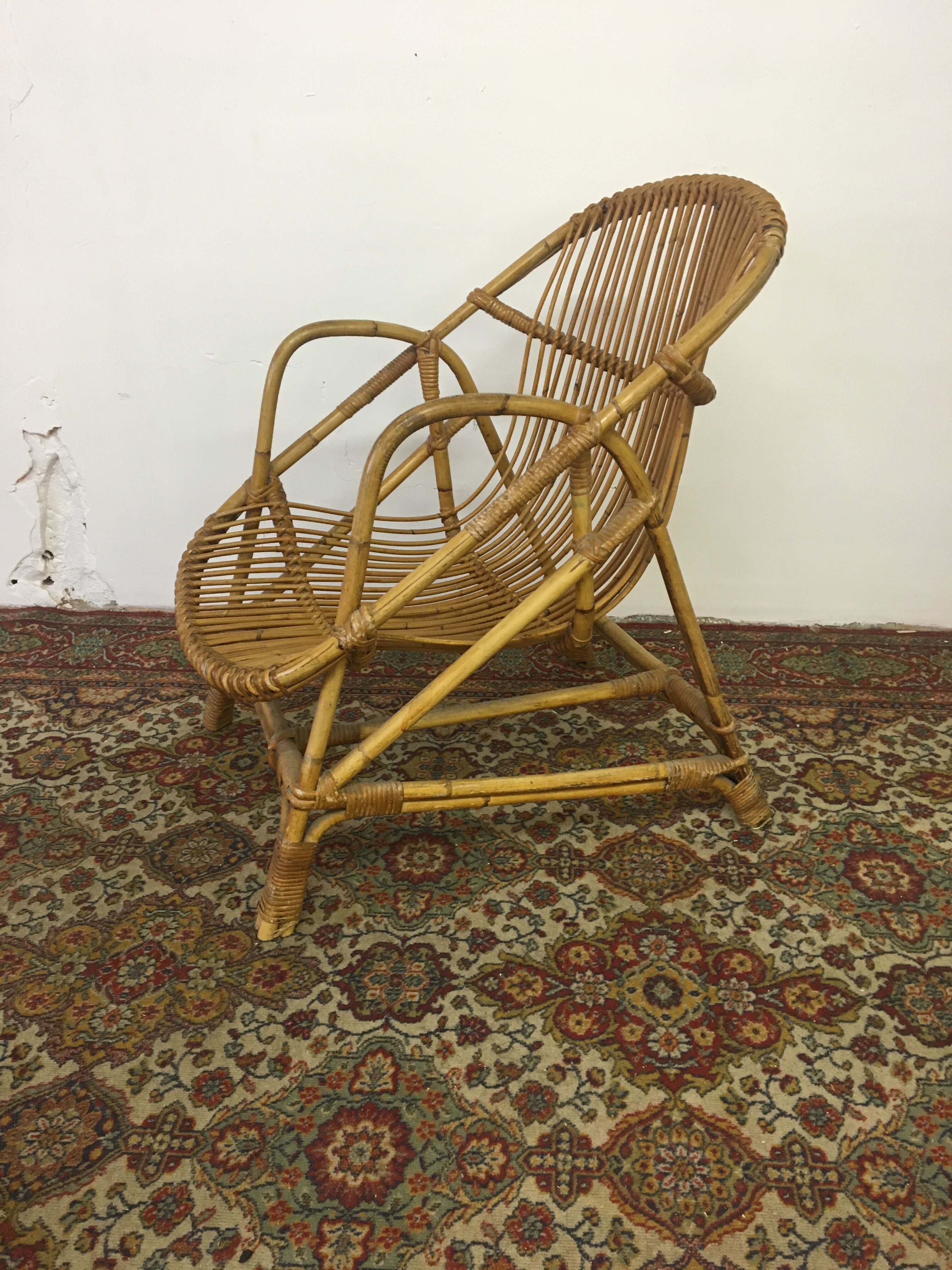 Rattan shell armchair