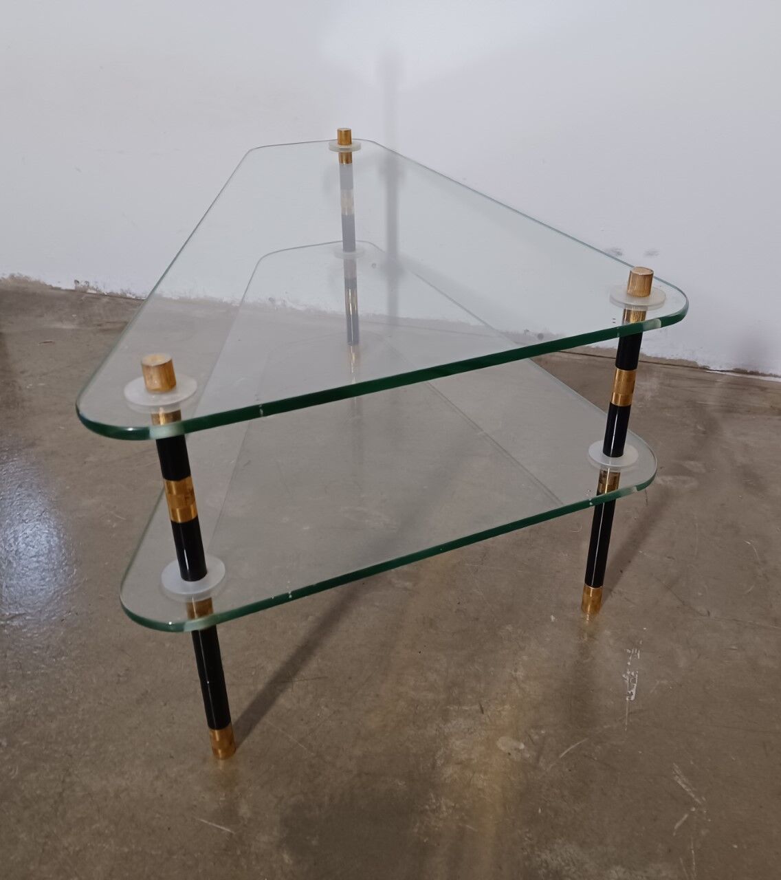 Table basse asymétrique bout de canapé vintage