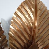 Palm leaf wall lamp
