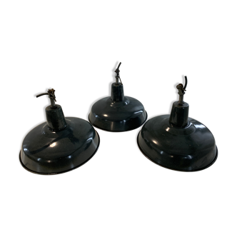 Lot of 3 industrial hanging