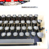 Triumph Adler Tippa white typewriter