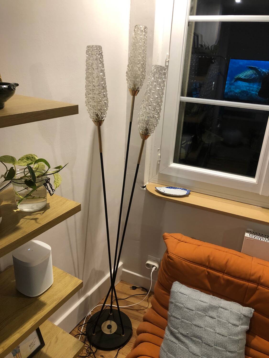SFAR vintage tripod floor lamp