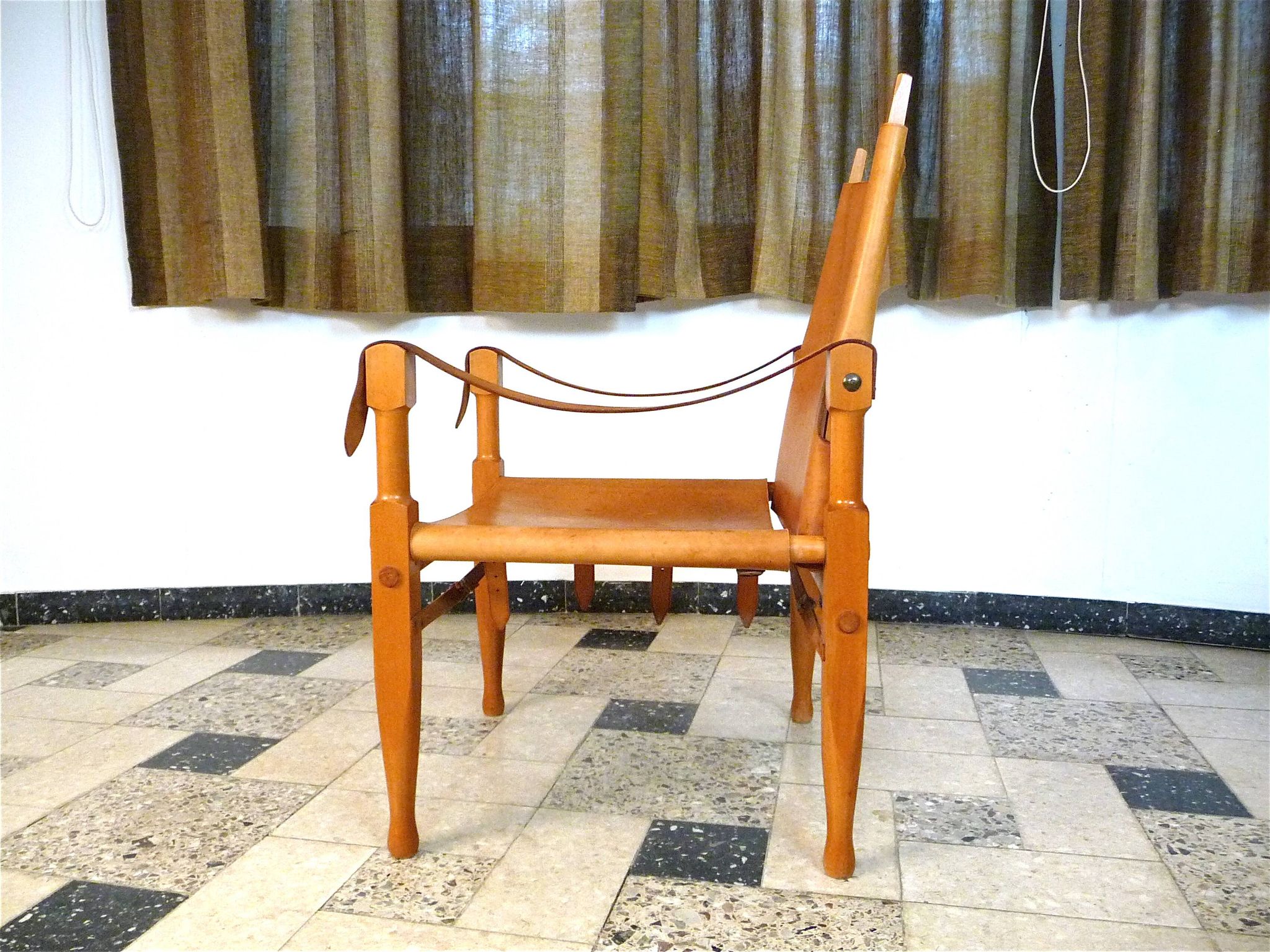 Safari chair in leather by Wilhelm Kienzle for Wohnbedarf, Switzerland 1950