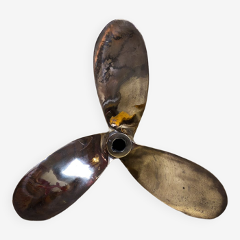 Bronze boat propeller