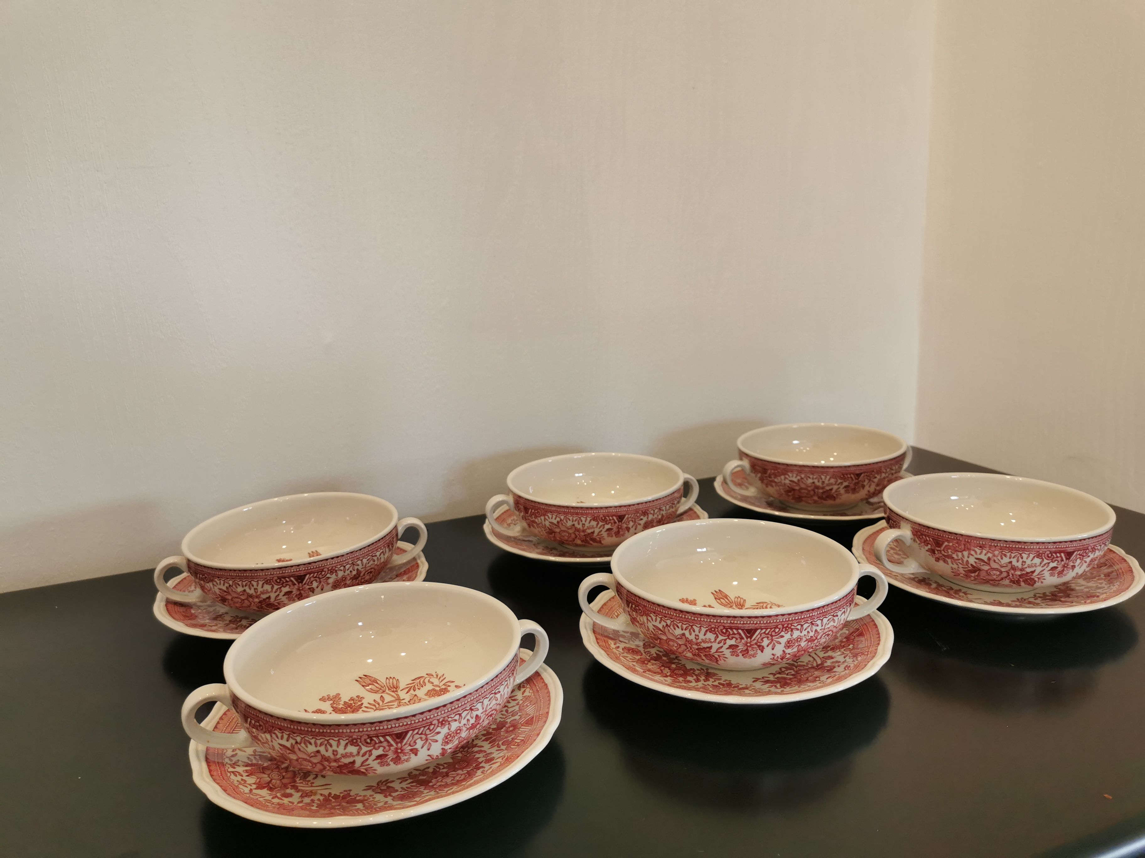 12 soup bowls and saucer service Villeroy&Boch Saar