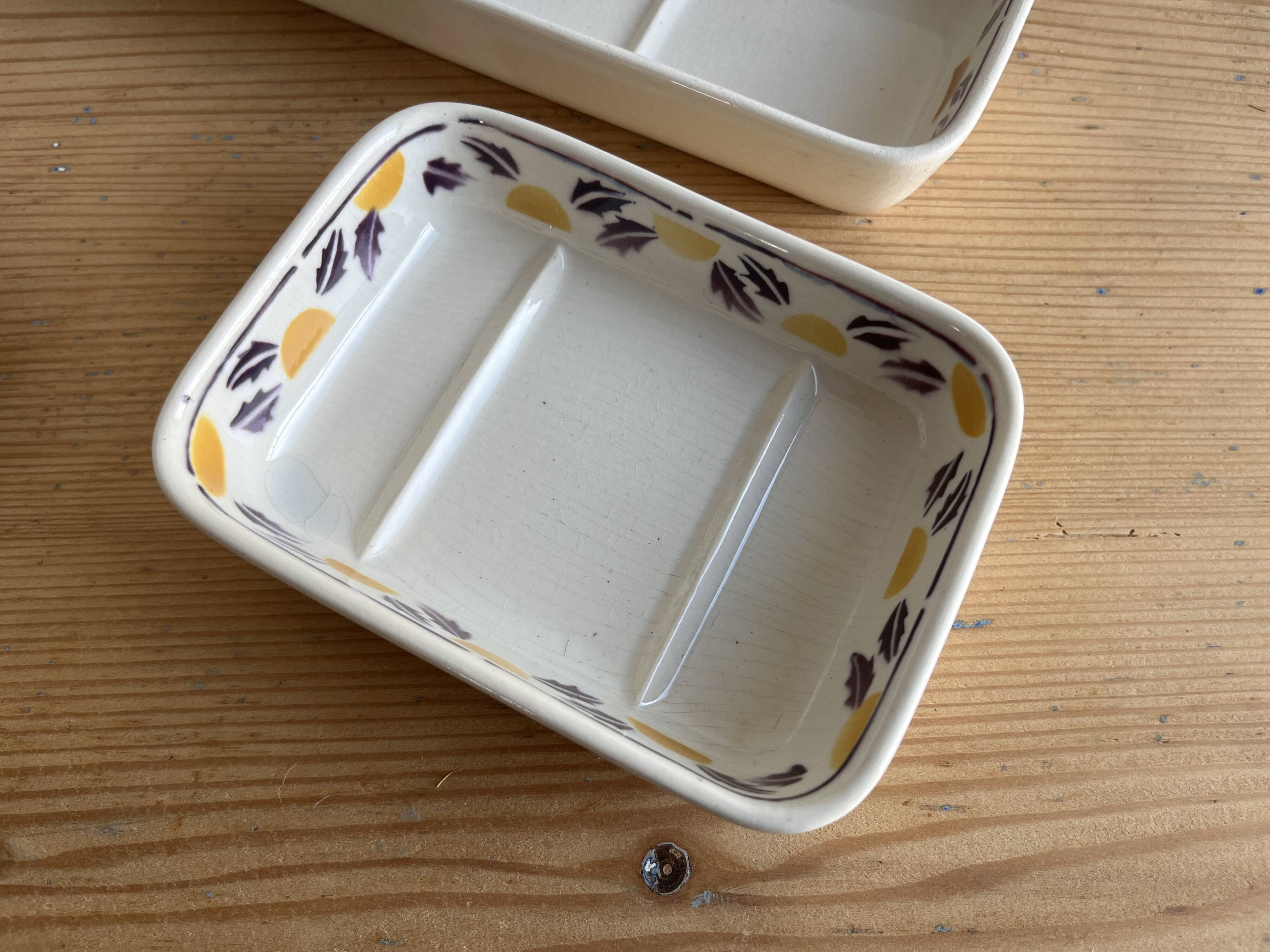 Bathroom set / earthenware soap dish Digoin Sarreguemines