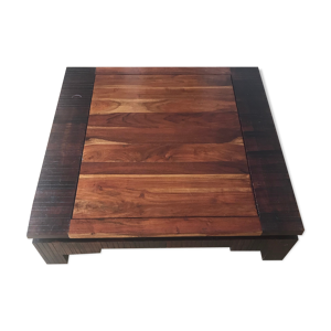 Table basse en bois massif